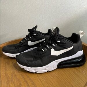 Nike Air Max 270 React